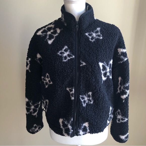 wild fable Jackets & Blazers - SALE 🚨 Wild Fable Sherpa Jacket NWT Black Butterfly Print - XS